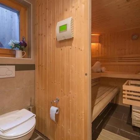Superior Chalet Ecosse With Sauna * 라 초우마츠